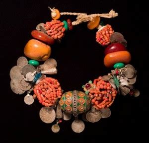 Jewels of North Africa: exotic assemblages 